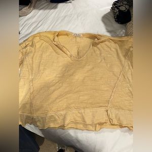Free people pale yellow oversized top size xsmall never worn perfect condition